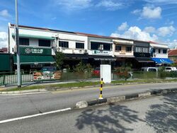 Lauw & Sons Garden (D20), Retail #582815321